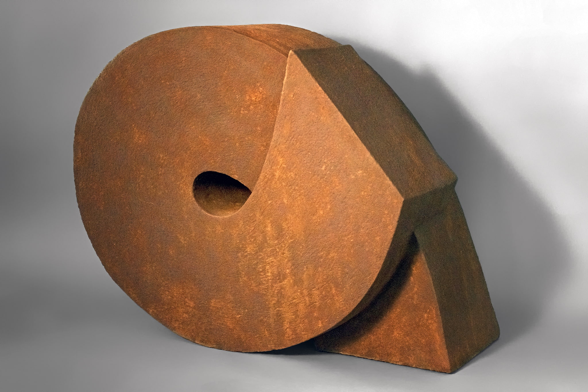 Intersection 2.0 17" x 20" x 12", clay with iron oxide finish